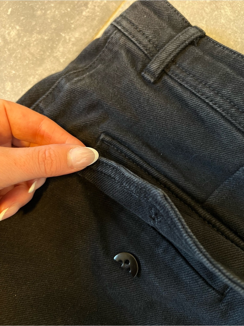Wilfred Straight Black Cargo Pants - Picture 3 of 6